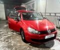 Красный Фольксваген Гольф, объемом двигателя 2 л и пробегом 200 тыс. км за 7500 $, фото 1 на Automoto.ua