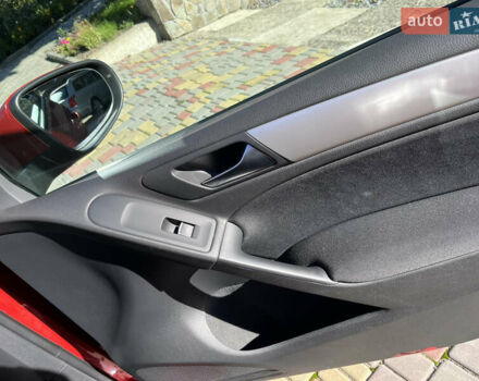 Червоний Фольксваген Гольф, об'ємом двигуна 1.39 л та пробігом 257 тис. км за 7990 $, фото 9 на Automoto.ua