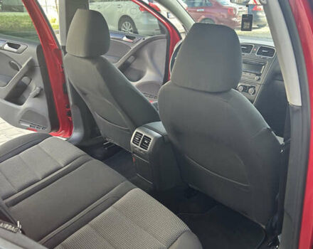 Красный Фольксваген Гольф, объемом двигателя 1.4 л и пробегом 205 тыс. км за 7350 $, фото 39 на Automoto.ua