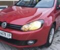 Красный Фольксваген Гольф, объемом двигателя 1.6 л и пробегом 196 тыс. км за 8000 $, фото 3 на Automoto.ua