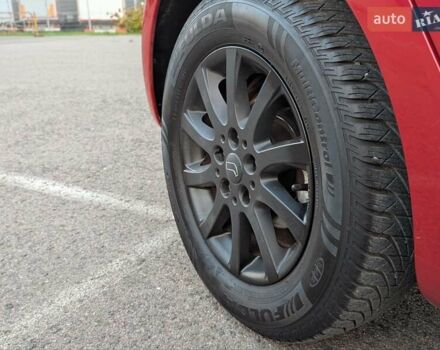 Красный Фольксваген Гольф, объемом двигателя 1.39 л и пробегом 186 тыс. км за 7500 $, фото 44 на Automoto.ua