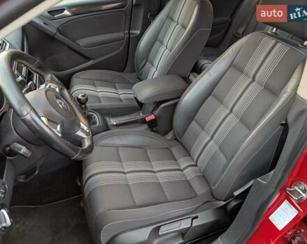 Красный Фольксваген Гольф, объемом двигателя 1.39 л и пробегом 186 тыс. км за 7500 $, фото 19 на Automoto.ua