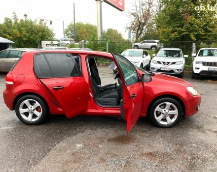 Красный Фольксваген Гольф, объемом двигателя 1.6 л и пробегом 197 тыс. км за 7690 $, фото 13 на Automoto.ua