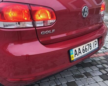 Красный Фольксваген Гольф, объемом двигателя 1.6 л и пробегом 196 тыс. км за 8000 $, фото 15 на Automoto.ua