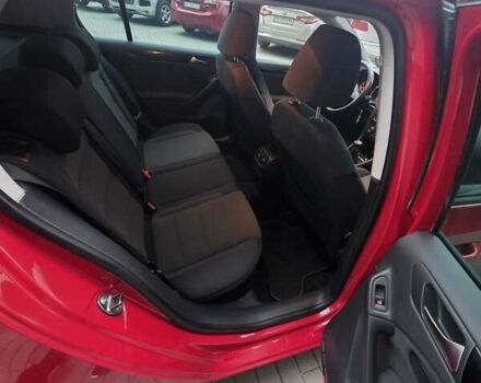 Красный Фольксваген Гольф, объемом двигателя 1.39 л и пробегом 247 тыс. км за 7200 $, фото 6 на Automoto.ua