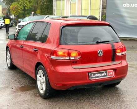 Красный Фольксваген Гольф, объемом двигателя 1.6 л и пробегом 197 тыс. км за 7690 $, фото 6 на Automoto.ua