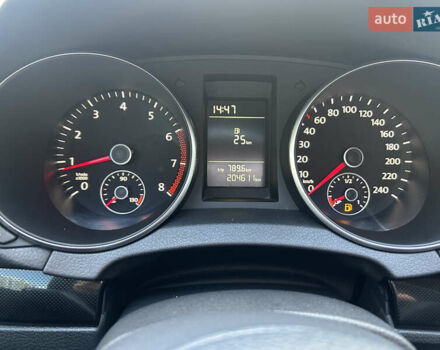 Красный Фольксваген Гольф, объемом двигателя 1.4 л и пробегом 205 тыс. км за 7350 $, фото 56 на Automoto.ua