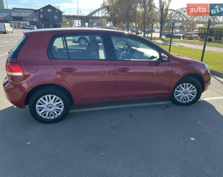 Червоний Фольксваген Гольф, об'ємом двигуна 1.6 л та пробігом 195 тис. км за 6900 $, фото 7 на Automoto.ua