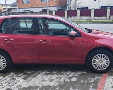 Красный Фольксваген Гольф, объемом двигателя 1.6 л и пробегом 196 тыс. км за 8000 $, фото 6 на Automoto.ua