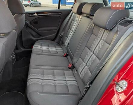 Красный Фольксваген Гольф, объемом двигателя 1.39 л и пробегом 186 тыс. км за 7500 $, фото 21 на Automoto.ua