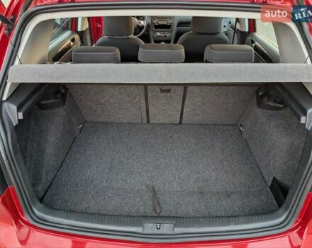 Красный Фольксваген Гольф, объемом двигателя 1.39 л и пробегом 186 тыс. км за 7500 $, фото 24 на Automoto.ua