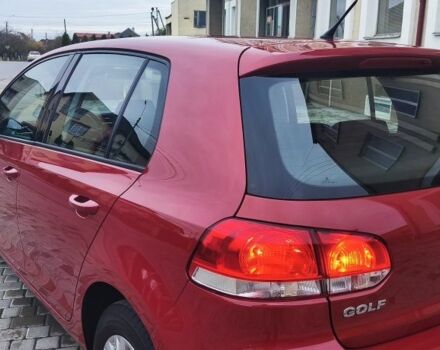 Красный Фольксваген Гольф, объемом двигателя 1.6 л и пробегом 196 тыс. км за 8000 $, фото 12 на Automoto.ua