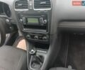 Красный Фольксваген Гольф, объемом двигателя 1.39 л и пробегом 146 тыс. км за 5950 $, фото 42 на Automoto.ua