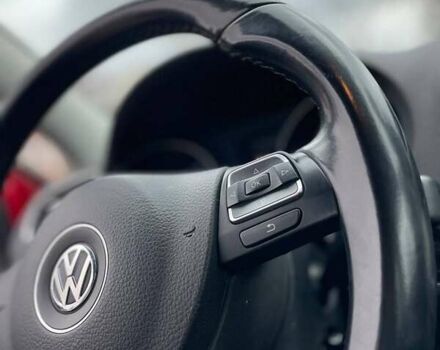 Красный Фольксваген Гольф, объемом двигателя 1.6 л и пробегом 299 тыс. км за 7099 $, фото 28 на Automoto.ua