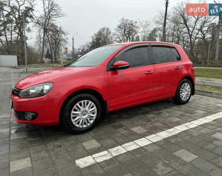Красный Фольксваген Гольф, объемом двигателя 1.6 л и пробегом 288 тыс. км за 8000 $, фото 8 на Automoto.ua