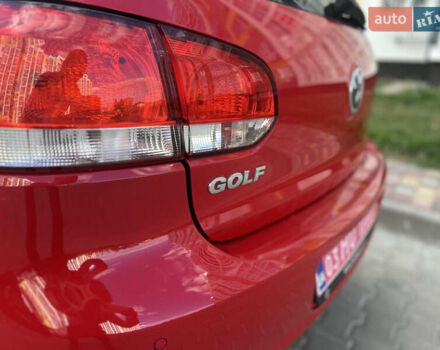 Красный Фольксваген Гольф, объемом двигателя 1.4 л и пробегом 205 тыс. км за 7350 $, фото 3 на Automoto.ua