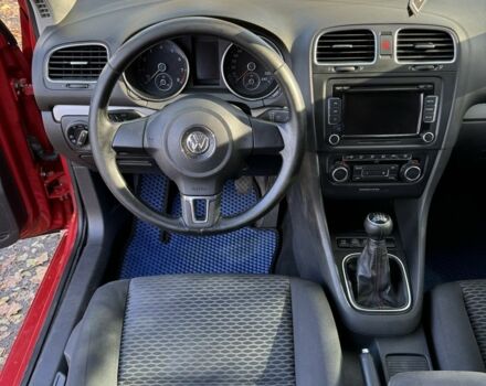 Червоний Фольксваген Гольф, об'ємом двигуна 1.4 л та пробігом 223 тис. км за 5850 $, фото 15 на Automoto.ua