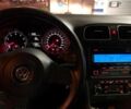 Красный Фольксваген Гольф, объемом двигателя 1.2 л и пробегом 200 тыс. км за 6450 $, фото 4 на Automoto.ua