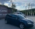 Красный Фольксваген Гольф, объемом двигателя 2 л и пробегом 225 тыс. км за 4701 $, фото 1 на Automoto.ua