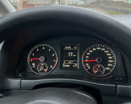 Червоний Фольксваген Гольф, об'ємом двигуна 1.6 л та пробігом 223 тис. км за 6550 $, фото 31 на Automoto.ua