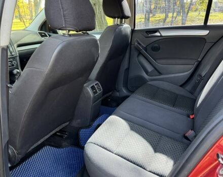 Червоний Фольксваген Гольф, об'ємом двигуна 1.4 л та пробігом 223 тис. км за 5850 $, фото 13 на Automoto.ua