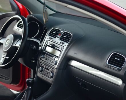 Червоний Фольксваген Гольф, об'ємом двигуна 1.4 л та пробігом 150 тис. км за 6999 $, фото 16 на Automoto.ua