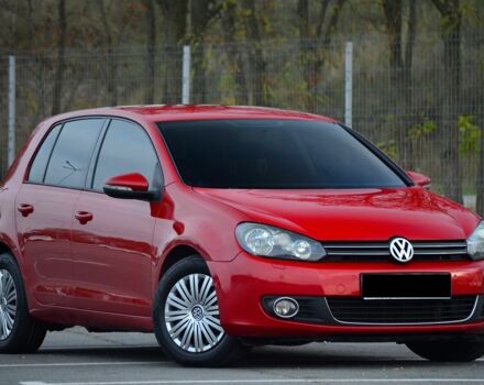 Червоний Фольксваген Гольф, об'ємом двигуна 1.4 л та пробігом 150 тис. км за 6999 $, фото 1 на Automoto.ua