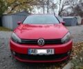 Красный Фольксваген Гольф, объемом двигателя 1.2 л и пробегом 200 тыс. км за 6450 $, фото 1 на Automoto.ua