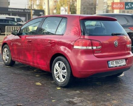 Красный Фольксваген Гольф, объемом двигателя 1.2 л и пробегом 205 тыс. км за 6800 $, фото 9 на Automoto.ua