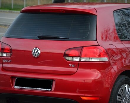 Червоний Фольксваген Гольф, об'ємом двигуна 1.4 л та пробігом 150 тис. км за 7500 $, фото 6 на Automoto.ua