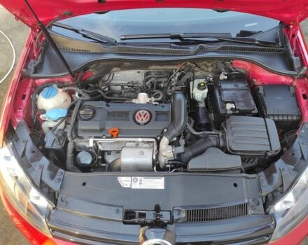 Красный Фольксваген Гольф, объемом двигателя 0 л и пробегом 130 тыс. км за 10000 $, фото 4 на Automoto.ua