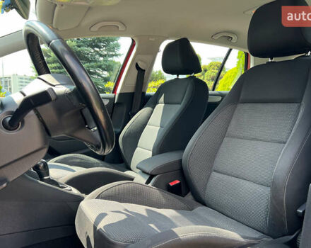 Красный Фольксваген Гольф, объемом двигателя 1.4 л и пробегом 156 тыс. км за 10350 $, фото 8 на Automoto.ua