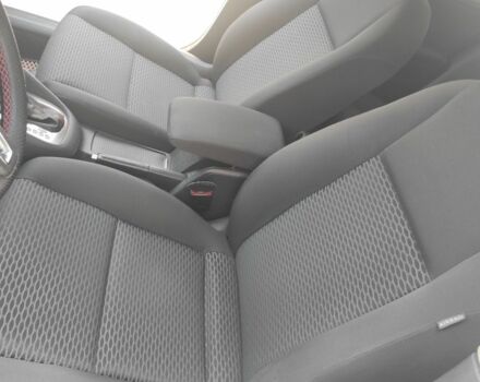 Красный Фольксваген Гольф, объемом двигателя 0 л и пробегом 130 тыс. км за 10000 $, фото 16 на Automoto.ua