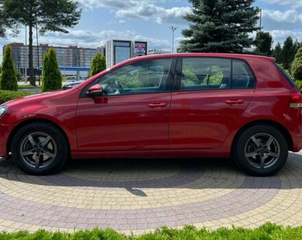 Красный Фольксваген Гольф, объемом двигателя 1.4 л и пробегом 156 тыс. км за 10350 $, фото 3 на Automoto.ua