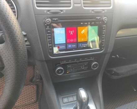 Красный Фольксваген Гольф, объемом двигателя 0 л и пробегом 130 тыс. км за 10000 $, фото 9 на Automoto.ua