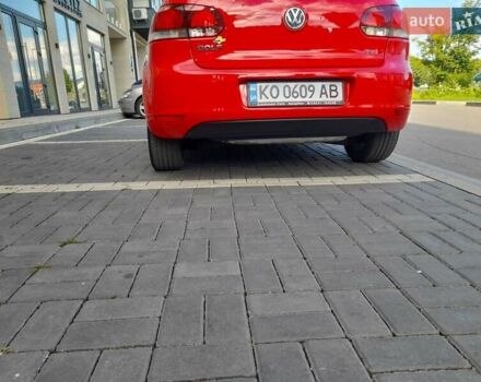 Красный Фольксваген Гольф, объемом двигателя 1.4 л и пробегом 251 тыс. км за 6850 $, фото 3 на Automoto.ua