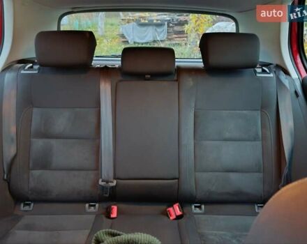 Красный Фольксваген Гольф, объемом двигателя 1.39 л и пробегом 151 тыс. км за 8900 $, фото 11 на Automoto.ua