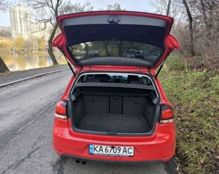 Червоний Фольксваген Гольф, об'ємом двигуна 1.97 л та пробігом 158 тис. км за 10598 $, фото 6 на Automoto.ua