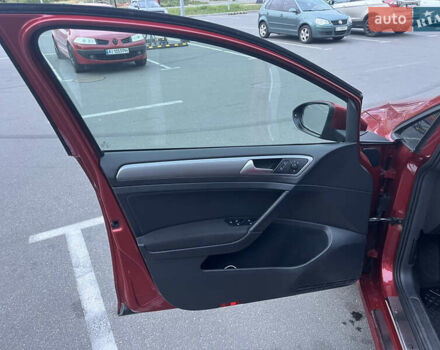 Червоний Фольксваген Гольф, об'ємом двигуна 1.4 л та пробігом 170 тис. км за 10500 $, фото 6 на Automoto.ua