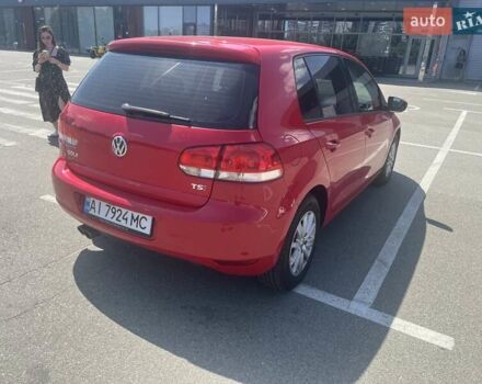 Красный Фольксваген Гольф, объемом двигателя 1.39 л и пробегом 250 тыс. км за 7999 $, фото 17 на Automoto.ua