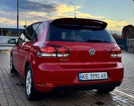 Красный Фольксваген Гольф, объемом двигателя 2.5 л и пробегом 194 тыс. км за 11464 $, фото 4 на Automoto.ua