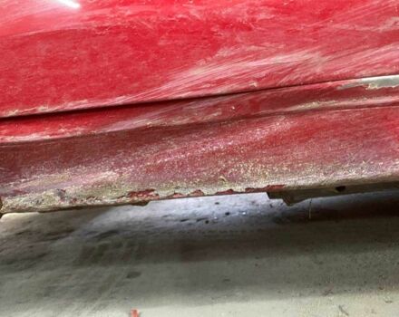 Красный Фольксваген Гольф, объемом двигателя 1.6 л и пробегом 270 тыс. км за 3700 $, фото 4 на Automoto.ua