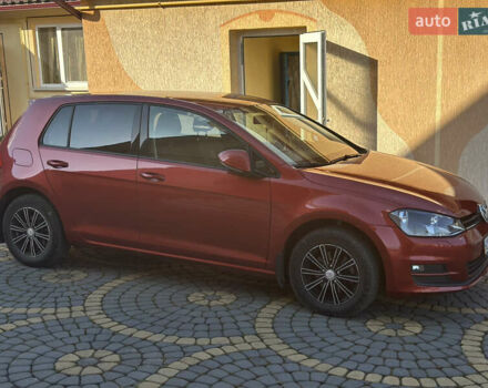 Фольксваген Гольф 2014 в Черновцах на Automoto.ua Красный Фольксваген Гольф, объемом двигателя 1.97 л и пробегом 169 тыс. км за 15300 $, фото 4 на Automoto.ua