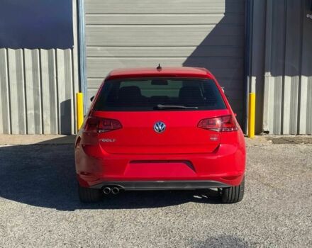 Красный Фольксваген Гольф, объемом двигателя 2 л и пробегом 80 тыс. км за 2300 $, фото 3 на Automoto.ua