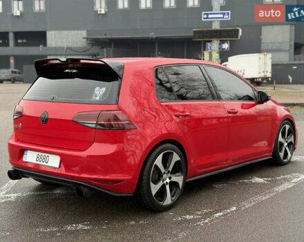 Червоний Фольксваген Гольф, об'ємом двигуна 2 л та пробігом 186 тис. км за 10900 $, фото 8 на Automoto.ua
