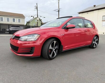 Червоний Фольксваген Гольф, об'ємом двигуна 2 л та пробігом 71 тис. км за 8000 $, фото 2 на Automoto.ua