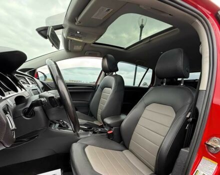 Червоний Фольксваген Гольф, об'ємом двигуна 2 л та пробігом 80 тис. км за 2500 $, фото 8 на Automoto.ua