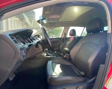 Красный Фольксваген Гольф, объемом двигателя 2 л и пробегом 80 тыс. км за 2300 $, фото 6 на Automoto.ua