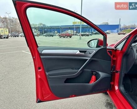 Червоний Фольксваген Гольф, об'ємом двигуна 1.97 л та пробігом 245 тис. км за 12999 $, фото 19 на Automoto.ua