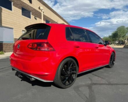 Красный Фольксваген Гольф, объемом двигателя 2 л и пробегом 71 тыс. км за 4000 $, фото 2 на Automoto.ua